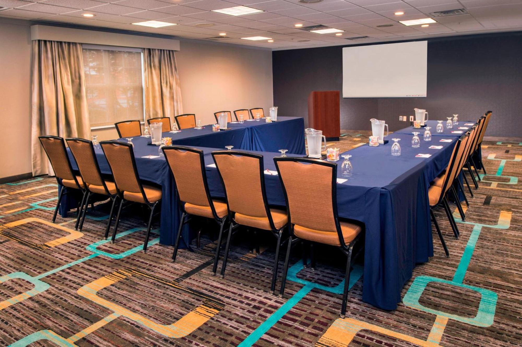Residence Inn Frederick Εξωτερικό φωτογραφία