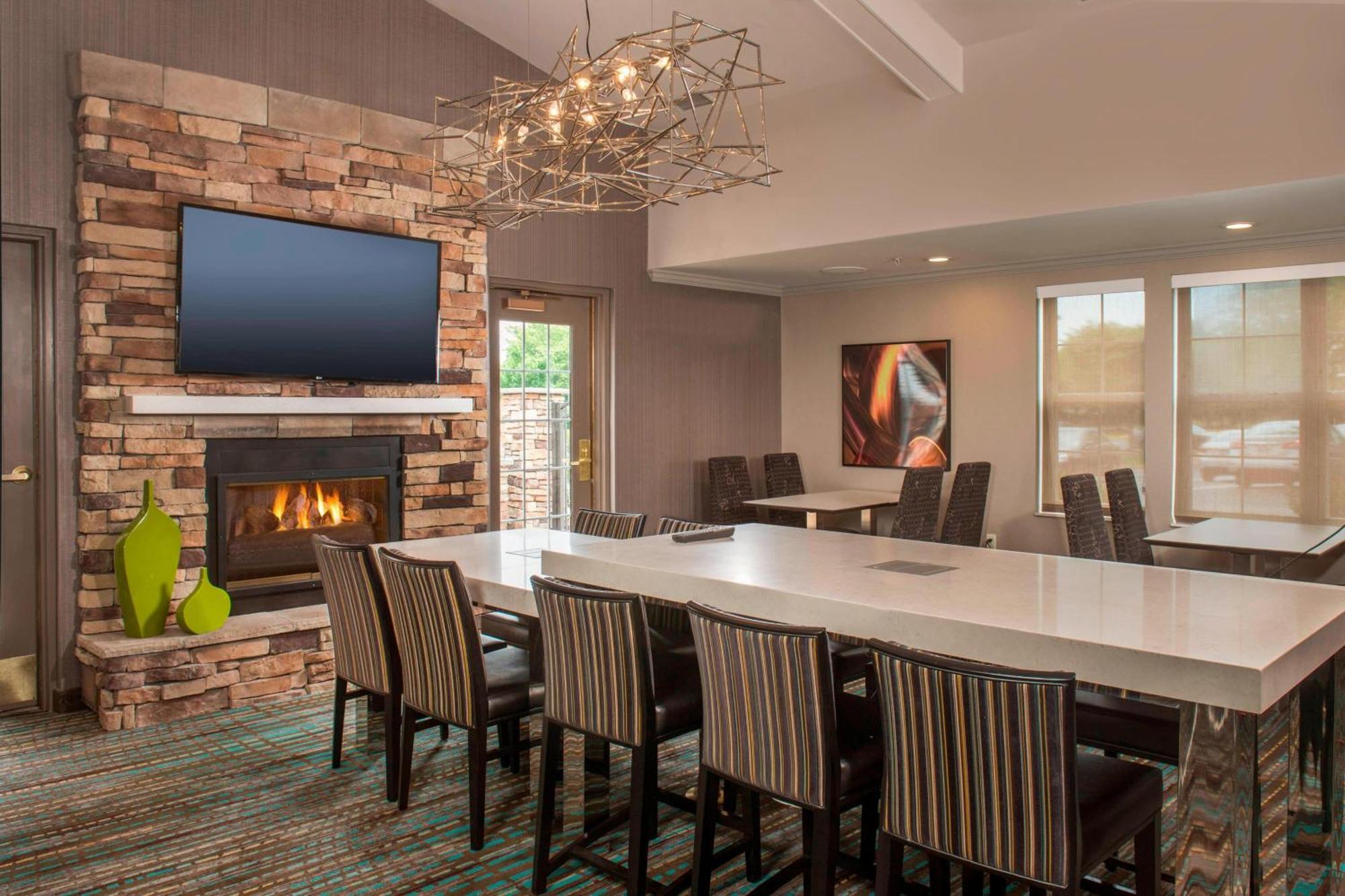 Residence Inn Frederick Εξωτερικό φωτογραφία