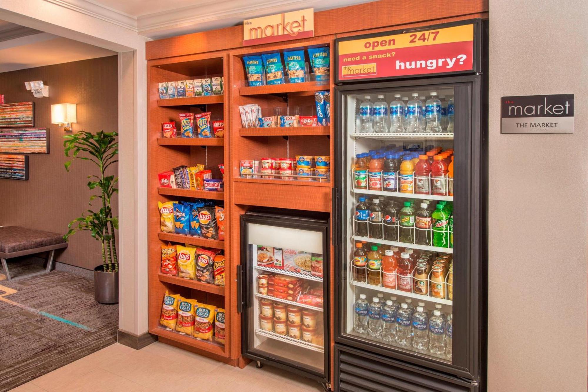 Residence Inn Frederick Εξωτερικό φωτογραφία
