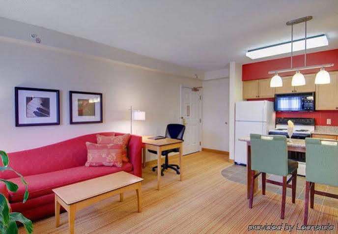 Residence Inn Frederick Εξωτερικό φωτογραφία